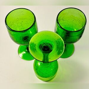 Set of 3 hand crafted cordial crackle glasses